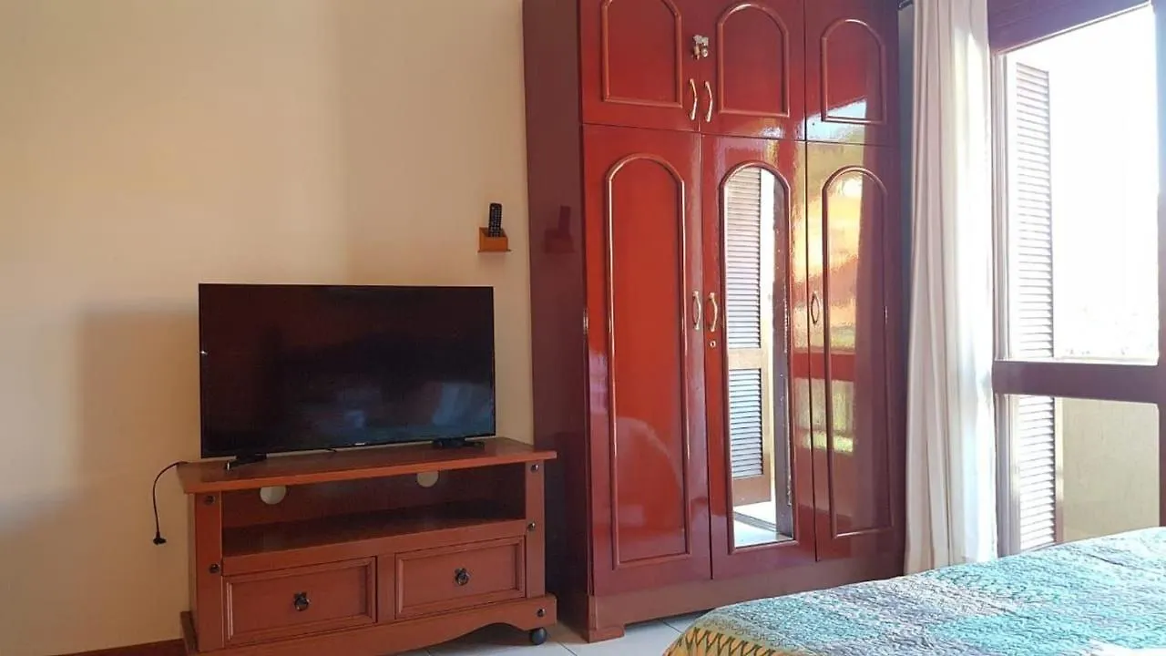 Charlotta Apartamento 201 - Apartamento Na Praia De 4 Ilhas 邦比尼亚斯